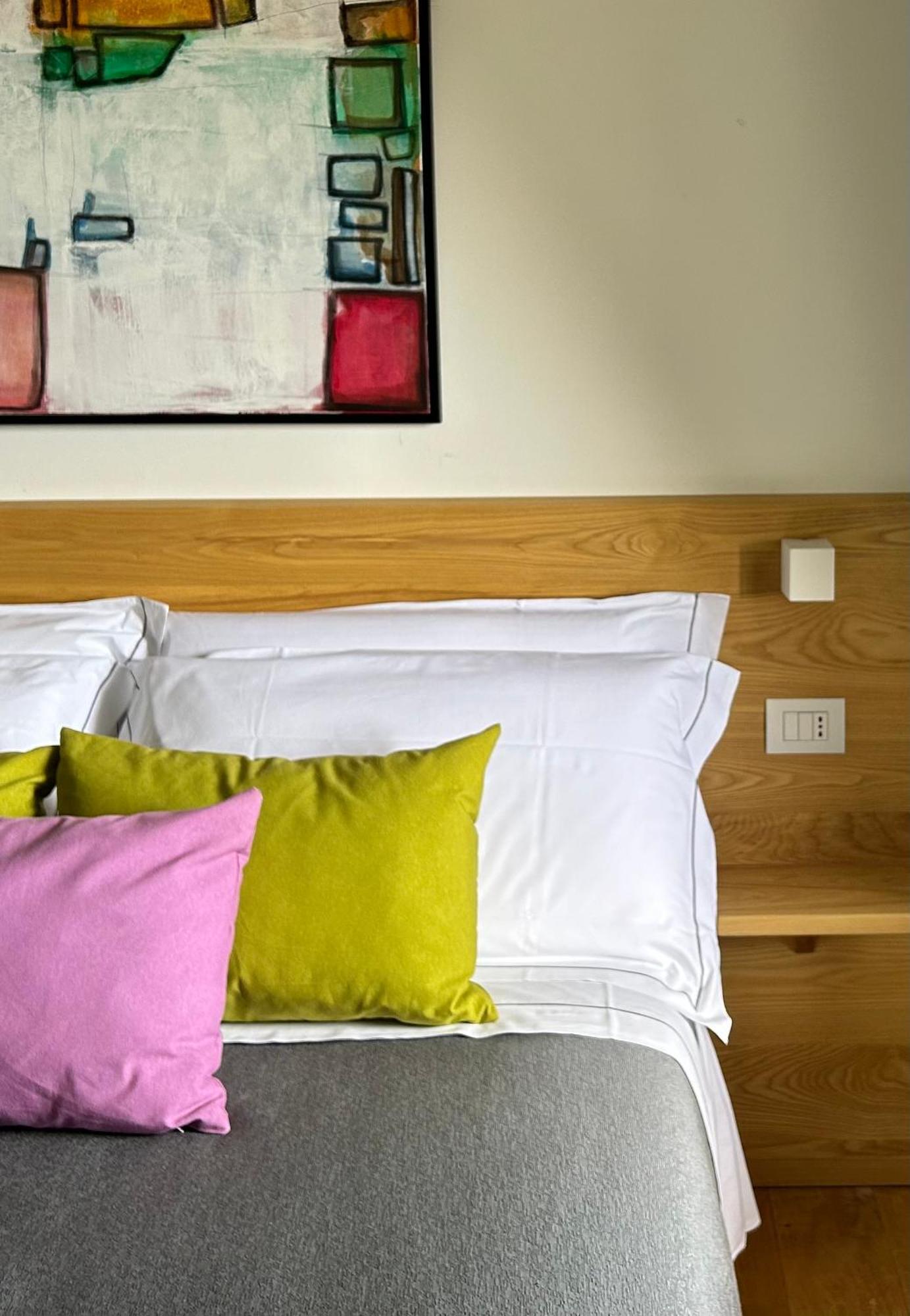Casale Appia Bed & Breakfast Latina Bagian luar foto