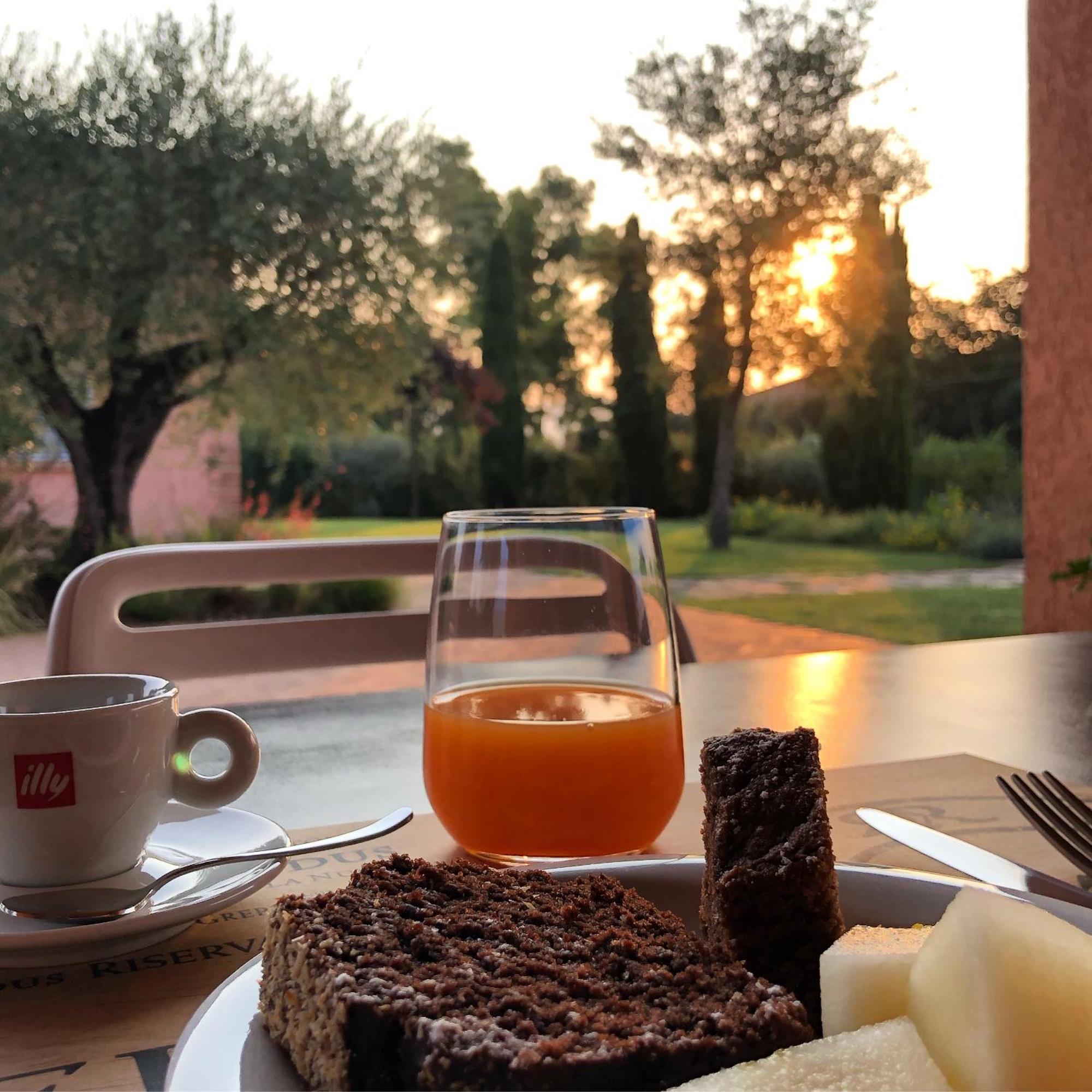 Casale Appia Bed & Breakfast Latina Bagian luar foto